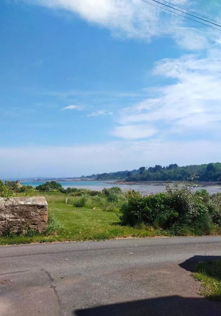 Villa Pour 6 Pers - Vue Mer - 5 Min D'Un Site Magnifique - Lanmodez - Paimpol, Cotes D'Armor, Bretagne 0*,